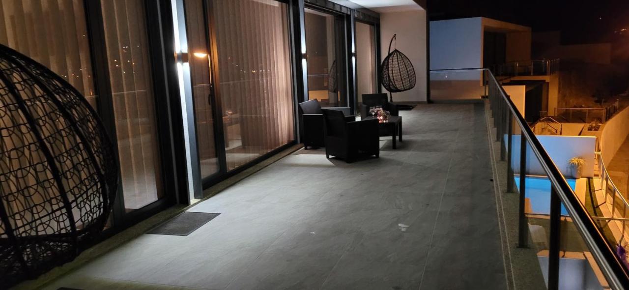 Geresmarinahouse Villa Ngoại thất bức ảnh